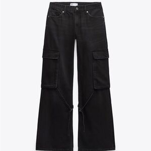 Zara Mid Rise TRF Cargo Jeans